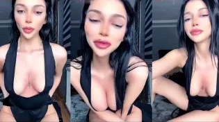 Cerhawka ifşa siyahlar içinde seksi Türk