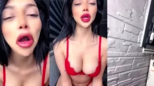 Sakso oral seks Cazibe Kandırmalı Bayan Kardeşler Anal Çıplaklık