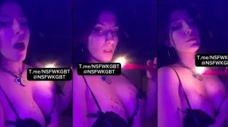 üvey kardeşin Cazibesi Mumu Çıkarır