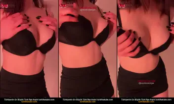 Ada'nın Sakso Konuşması Çıplak Bedeni