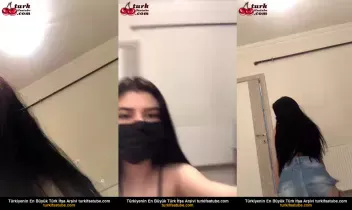 Tango Bade Canlı dans sergileyerek vücudunu ve seksi çekiciliğini ifşa ediyor