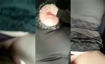 Türbanlı Elif Arabada Acı çeke çeke Sikişiyor
